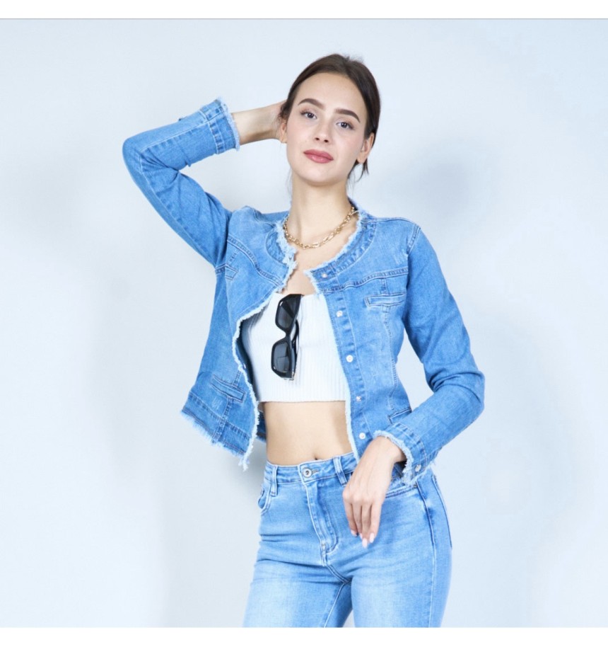 chaqueta vaquera deflecada